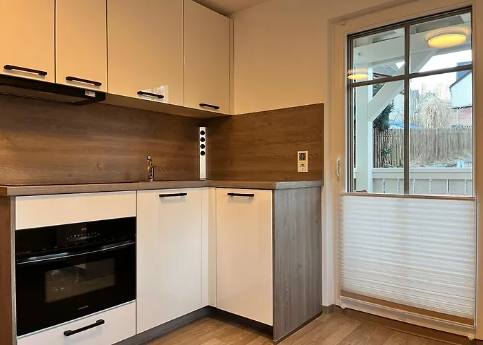 Neue Unterkunft mit Kamin im Erzgebirge - SZB